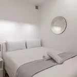 Contemporary 2-Bed With Parking